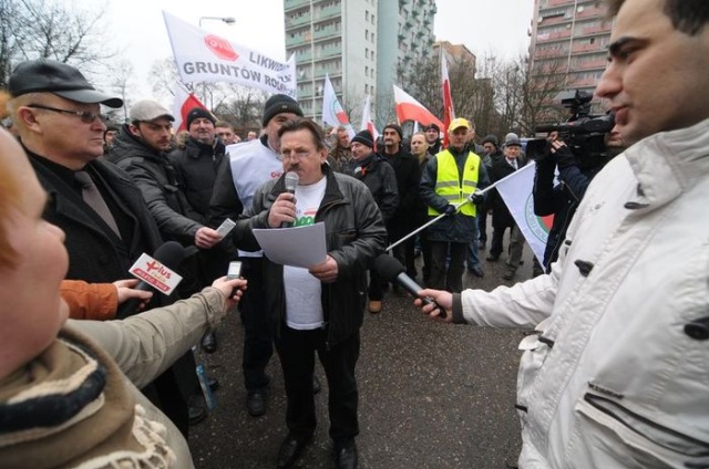 Manifestacja rolników z Solidarności, fot. Andrzej Kutys (16) Począwszy od KRUS, a kończąc na opłatach za psa